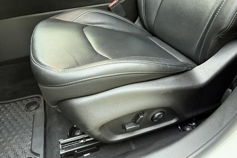 Vehicle Image 20