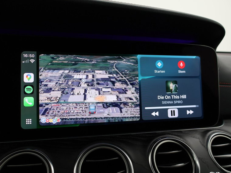 Vehicle Image 56