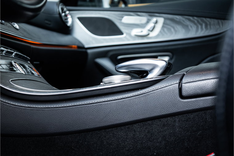 Vehicle Image 23