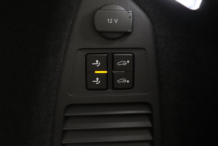 Vehicle Image 60