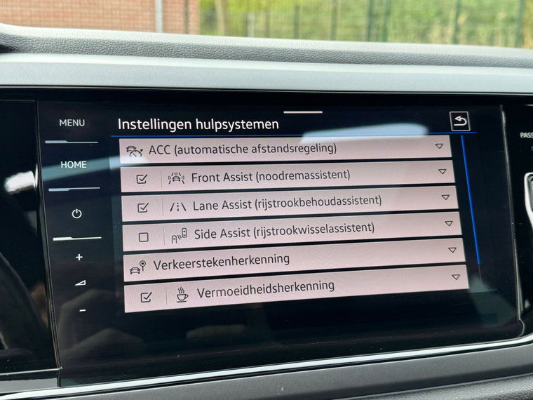Vehicle Image 37