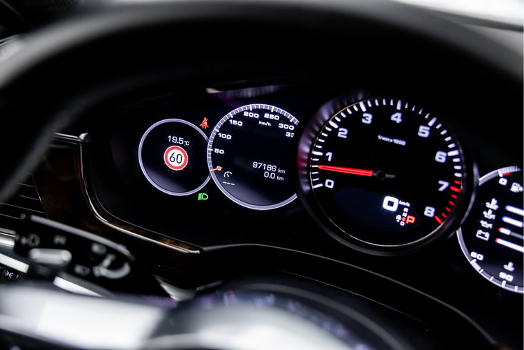 Vehicle Image 30
