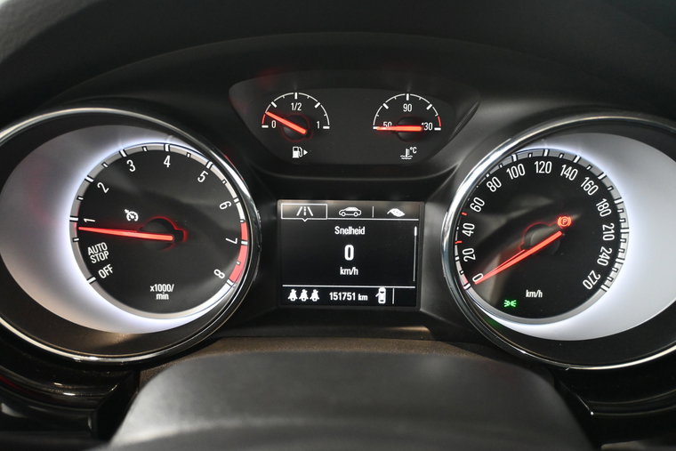 Vehicle Image 38