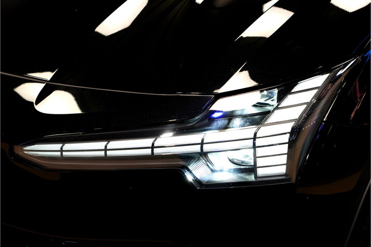 Vehicle Image 8