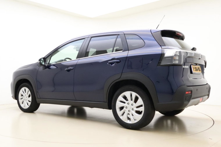 Vehicle Image 12