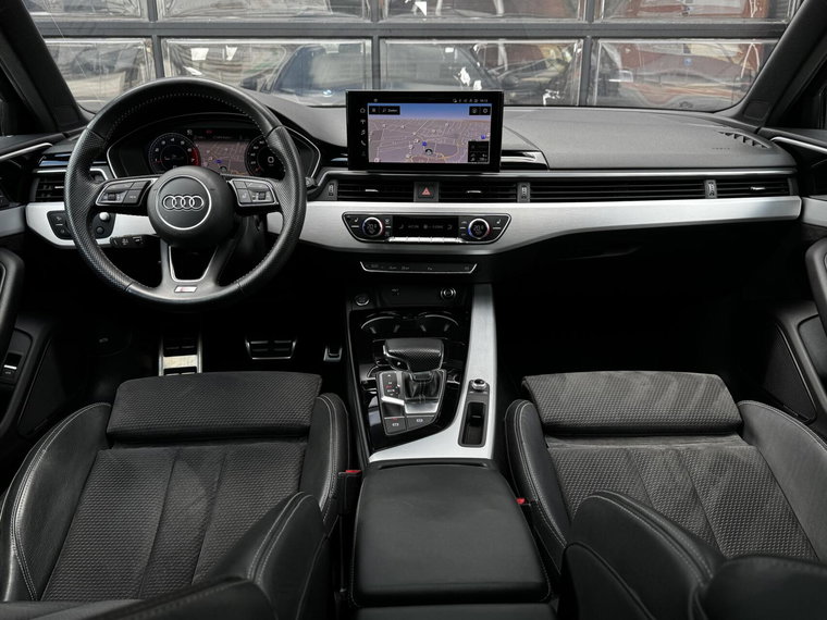 Vehicle Image 18