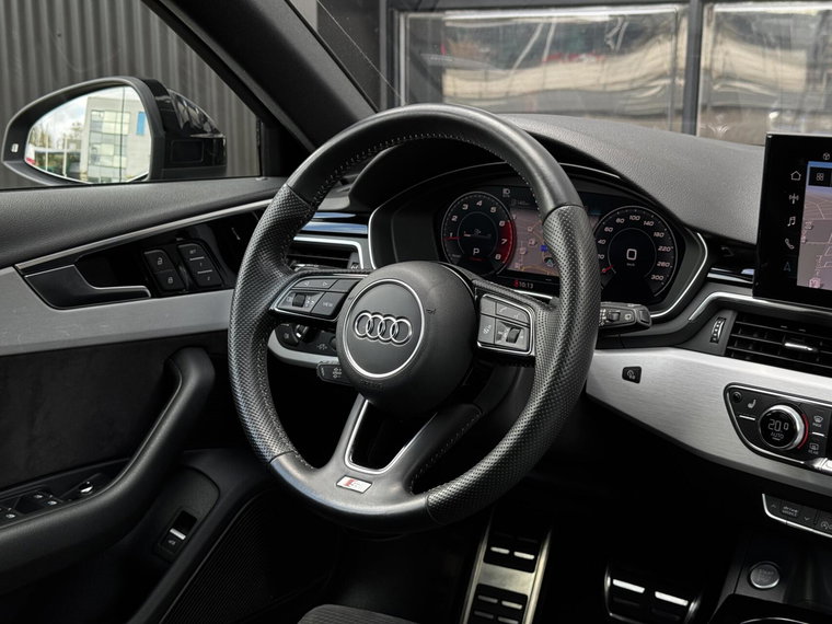 Vehicle Image 40