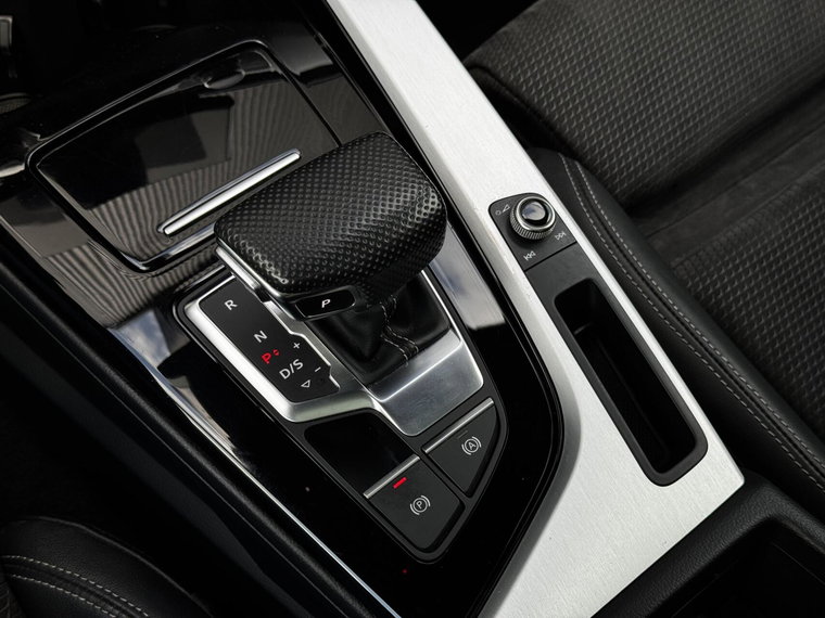 Vehicle Image 50