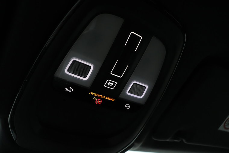 Vehicle Image 36