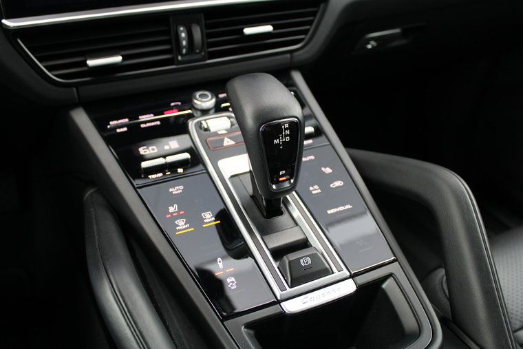 Vehicle Image 33
