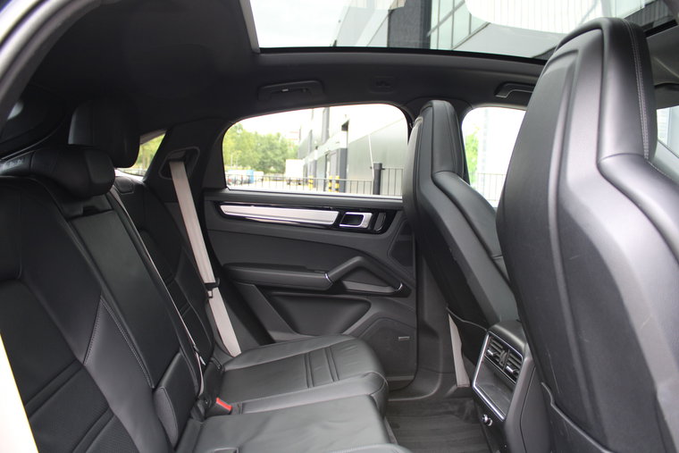 Vehicle Image 45