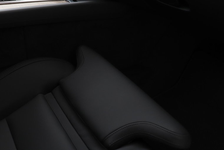 Vehicle Image 52