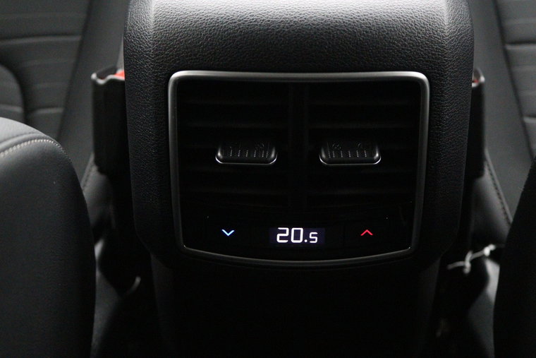 Vehicle Image 53