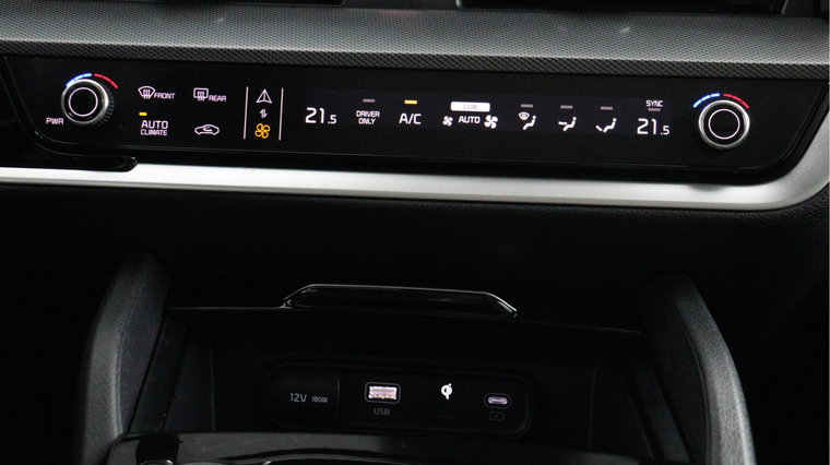 Vehicle Image 27