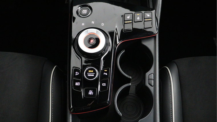 Vehicle Image 28