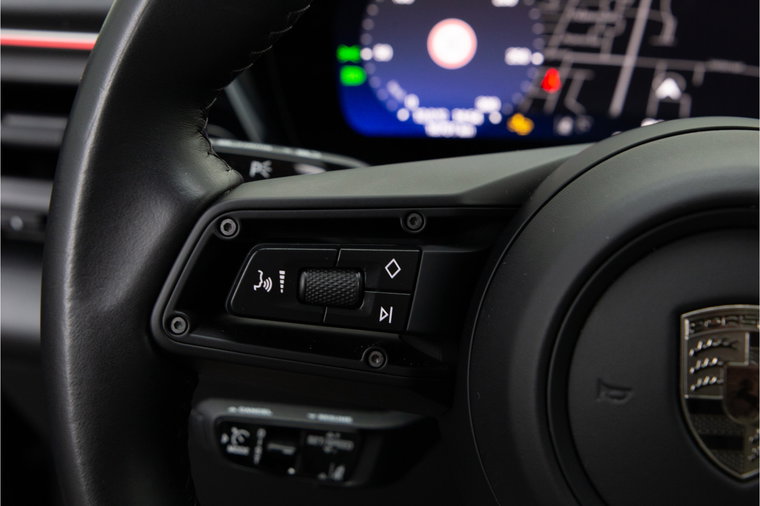 Vehicle Image 50