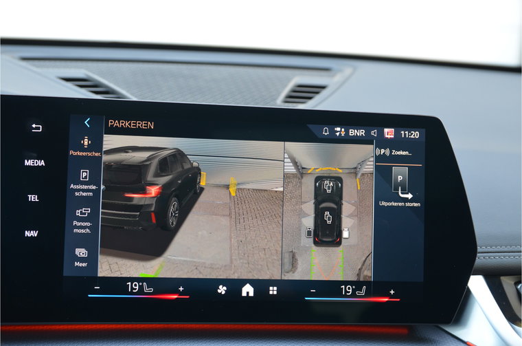 Vehicle Image 19