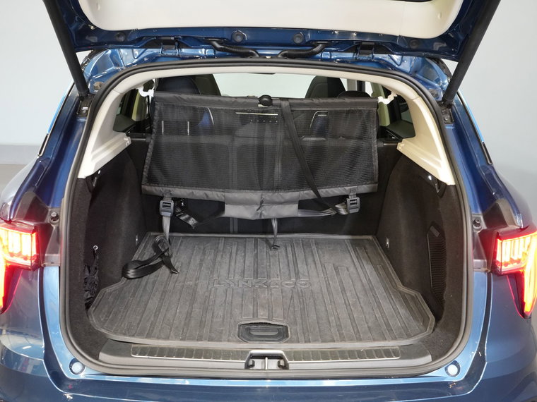Vehicle Image 15