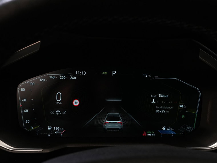 Vehicle Image 25