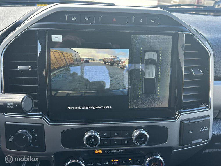 Vehicle Image 21
