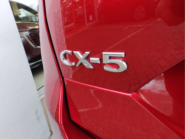 Vehicle Image 35