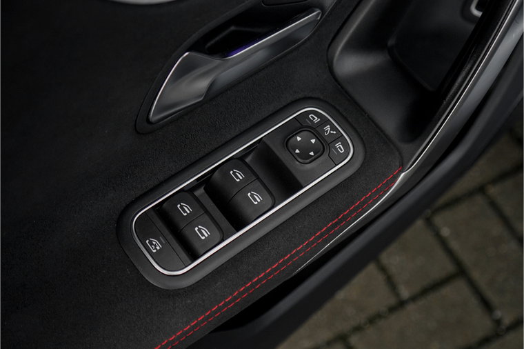 Vehicle Image 47