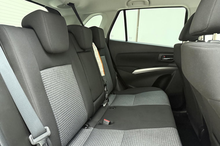 Vehicle Image 10