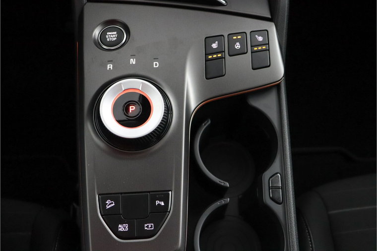 Vehicle Image 28
