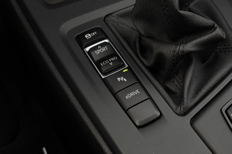 Vehicle Image 29