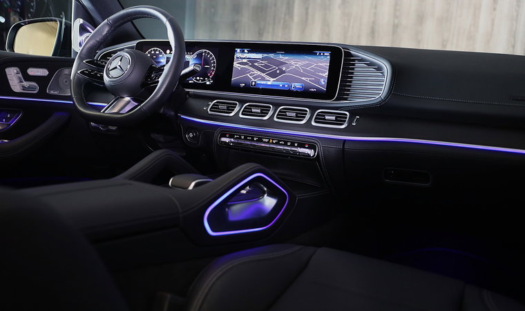 Vehicle Image 7