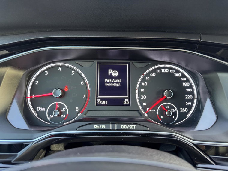 Vehicle Image 38