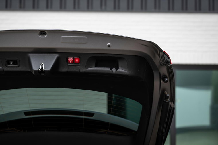 Vehicle Image 30