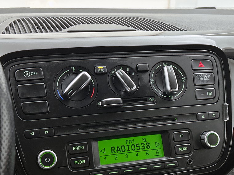 Vehicle Image 19