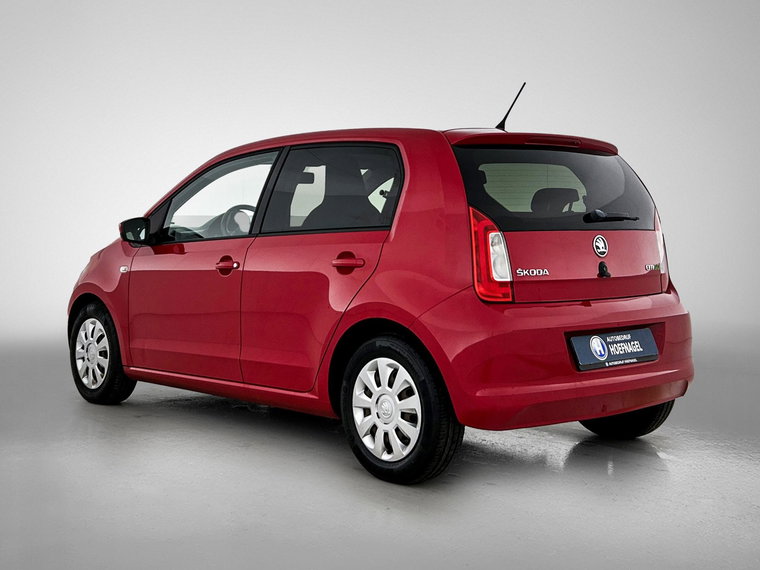 Vehicle Image 8