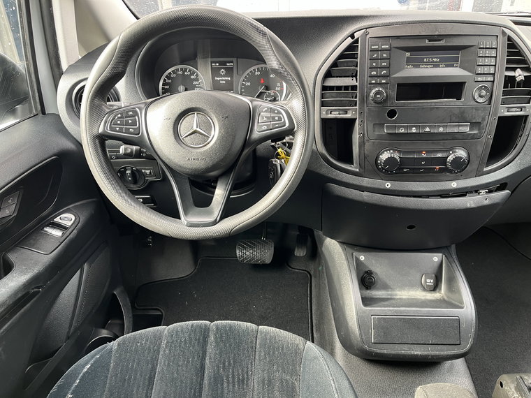 Vehicle Image 31
