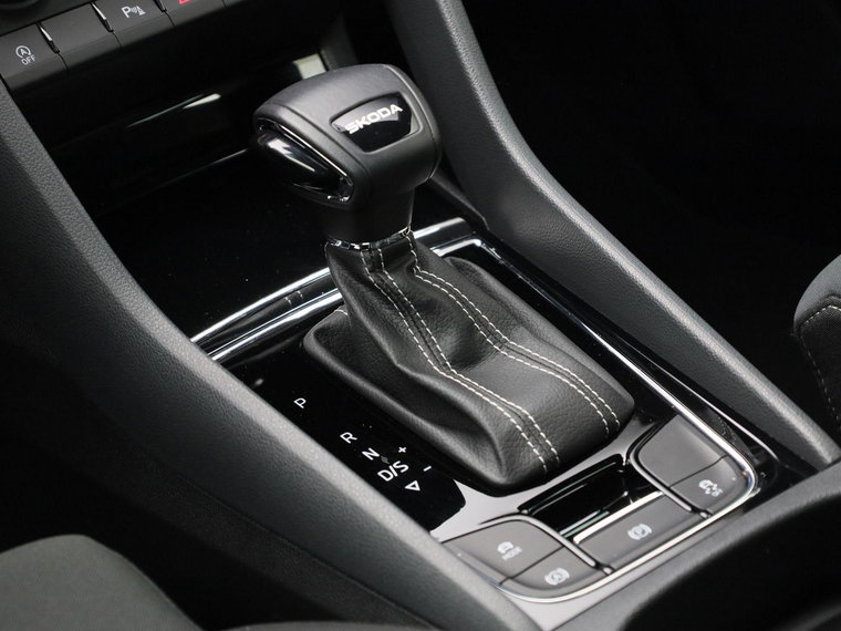 Vehicle Image 40