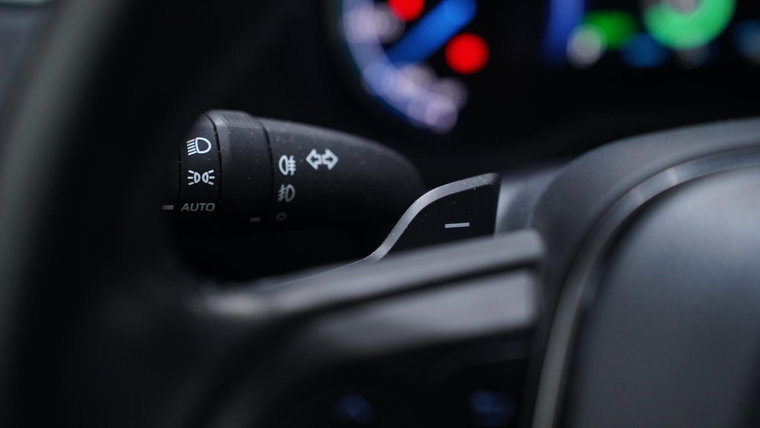 Vehicle Image 25