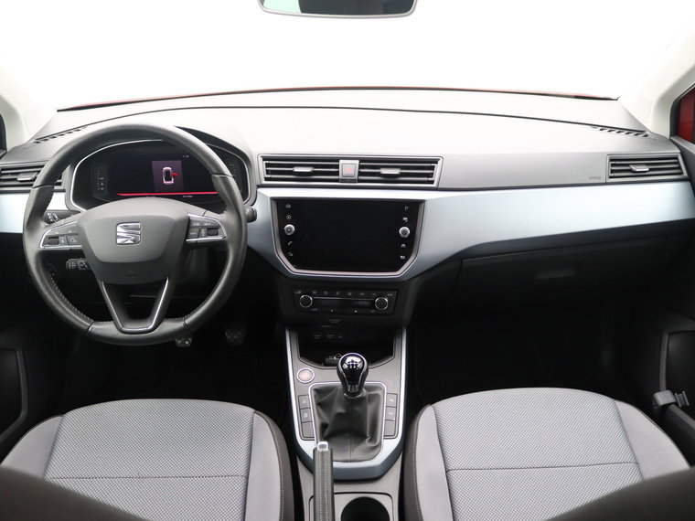 Vehicle Image 12