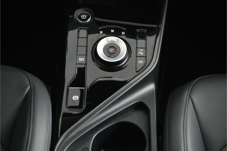 Vehicle Image 26