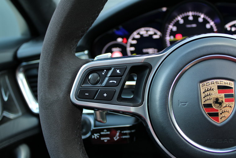 Vehicle Image 40