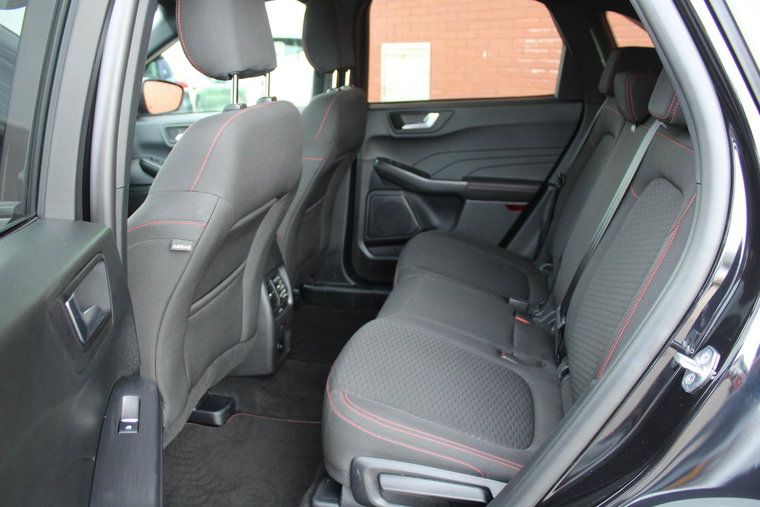 Vehicle Image 25