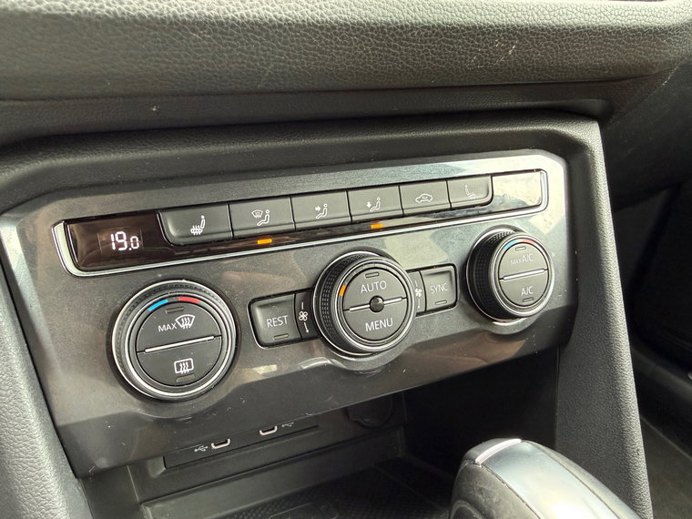 Vehicle Image 41
