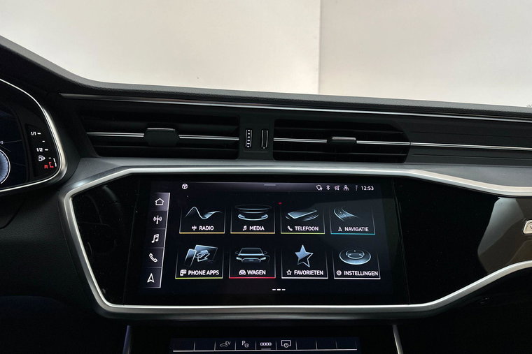 Vehicle Image 30