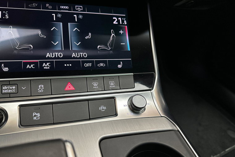 Vehicle Image 33