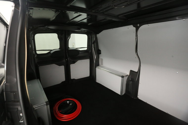 Vehicle Image 24