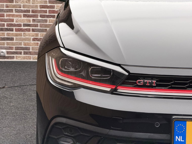 Vehicle Image 40