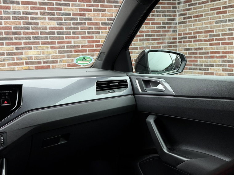 Vehicle Image 45