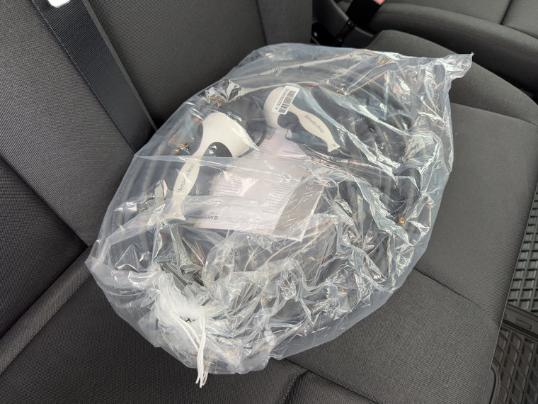 Vehicle Image 22