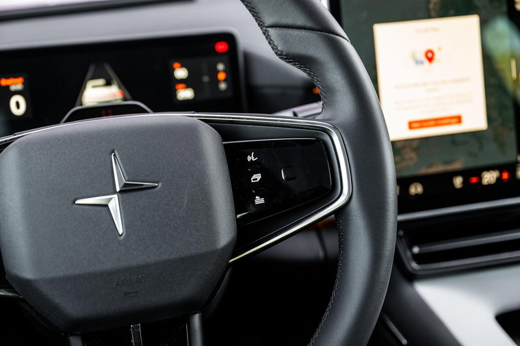 Vehicle Image 30