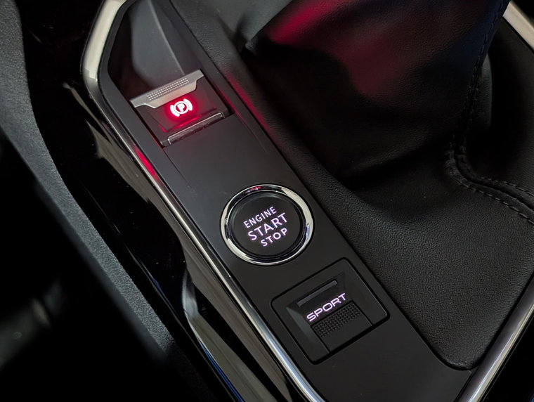 Vehicle Image 37